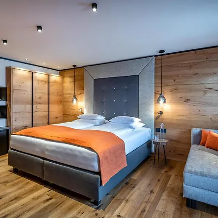 Das Zwolferhaus Hotell