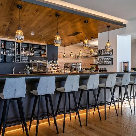 Das Zwolferhaus Hotell 4*