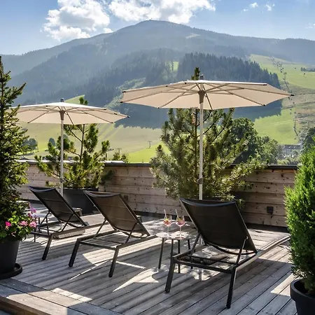 Zwoelferhaus 4* Saalbach-Hinterglemm