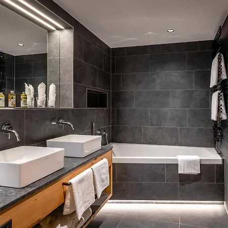 Das Zwolferhaus 4* Saalbach-Hinterglemm